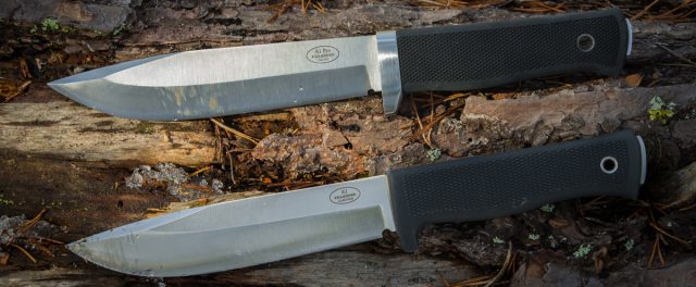 Military knives
